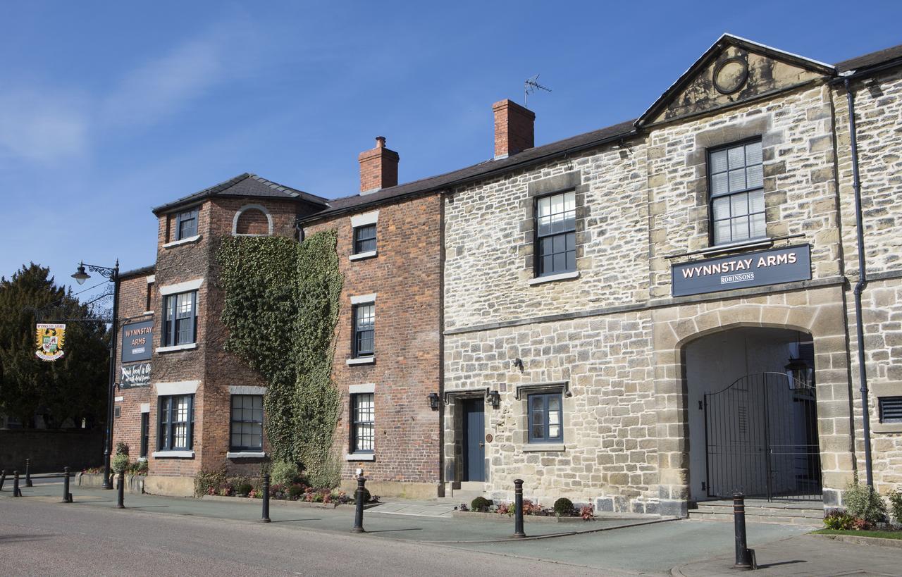 Wynnstay Arms, Ruabon, Wrexham Exterior photo